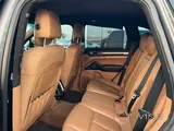 Porsche Cayenne Turbo 2012
